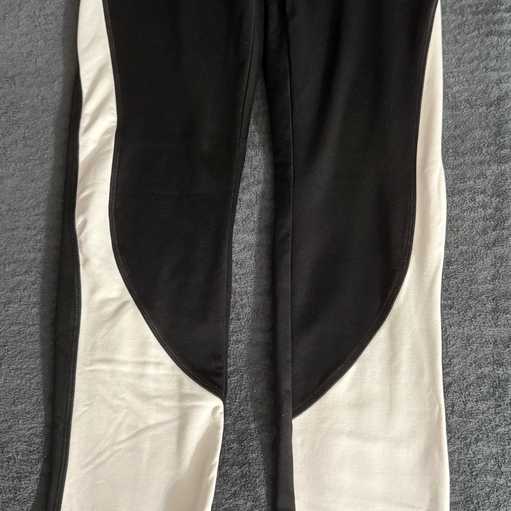 PINK Victoria's Secret Black Cozy Leggings